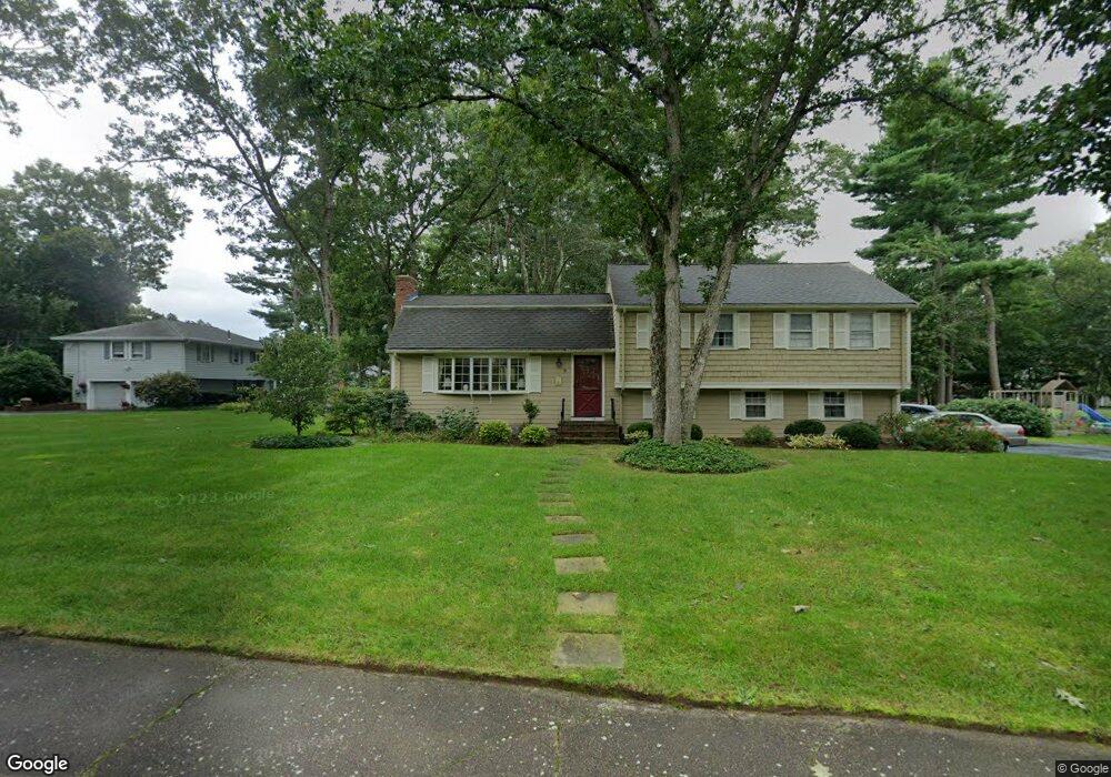 18 Tamarack Rd, Medfield, MA 02052 - photo 1