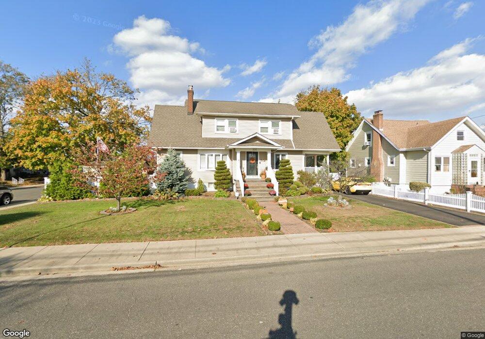 101 Cortland Ave, Oceanside, NY 11572 - photo 1