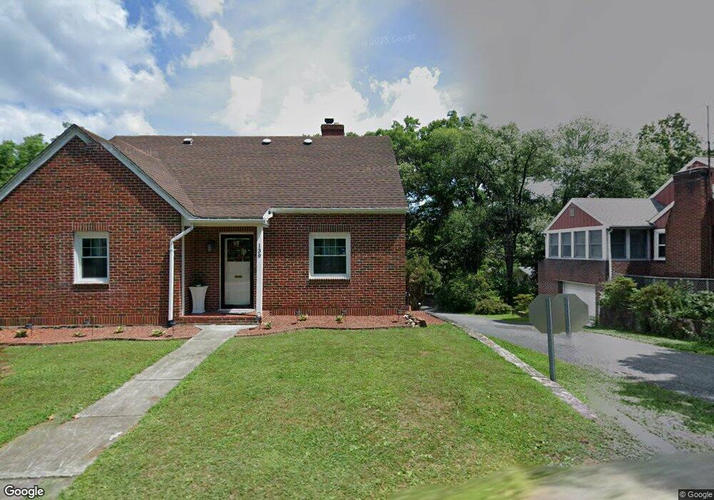 39 Rockwell St, Berkeley Springs, WV 25411 - photo 1