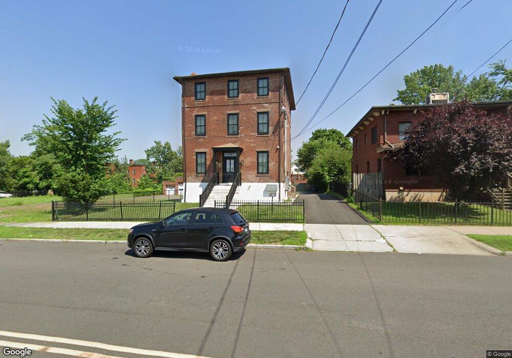 94 Edwards St unit 2B, Hartford, CT 06120 - photo 1