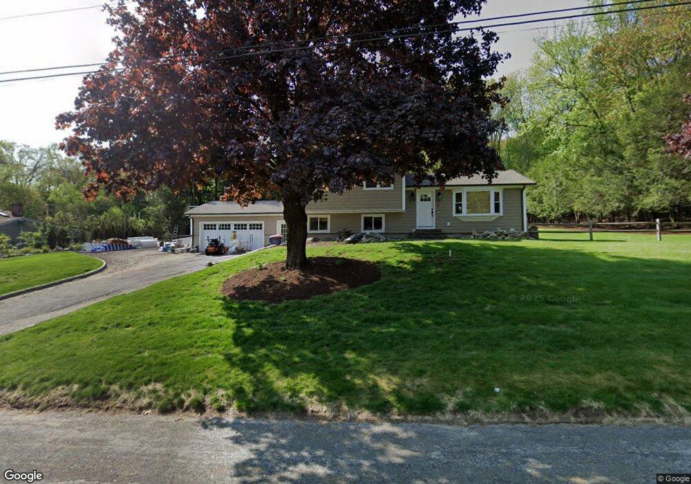 15 Barton Rd, Monroe, CT 06468 - photo 1