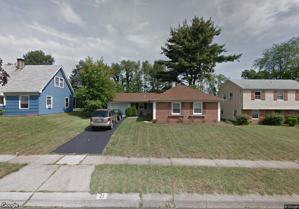 21 Marshal Ln, Willingboro, NJ 08046 - photo 1