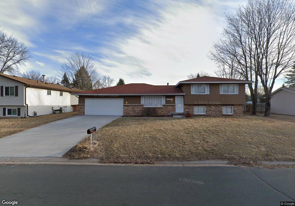 10745 99th Place N, Maple Grove, MN 55369 - photo 1