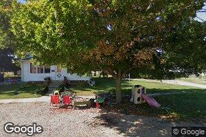 1105 Thomas St, Henry, IL 61537