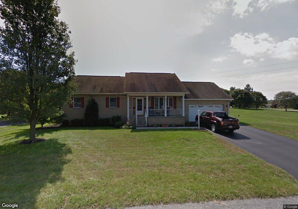 260 Martina Dr, Chambersburg, PA 17201 - photo 1