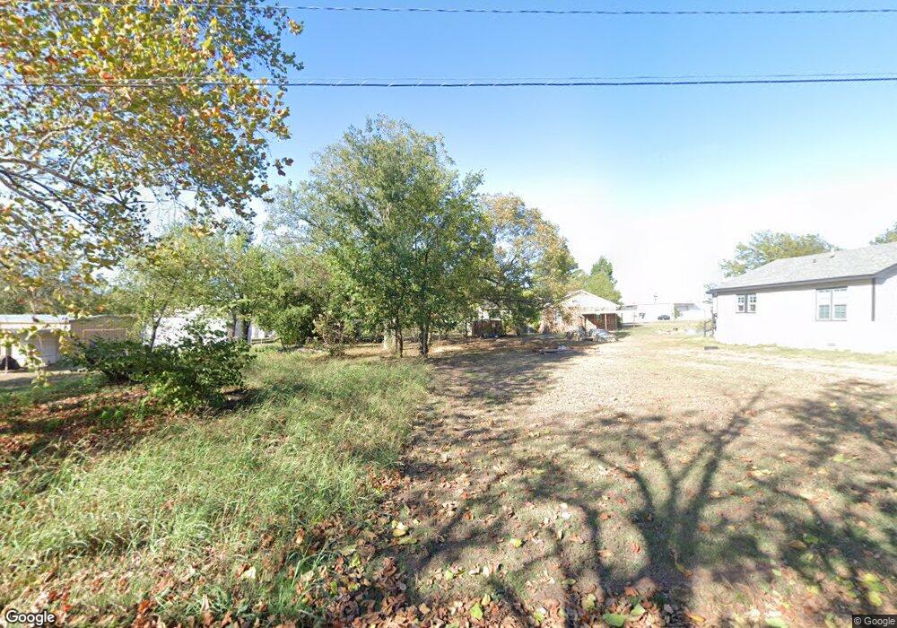 612 E Grant St, Shawnee, OK 74801 - photo 1