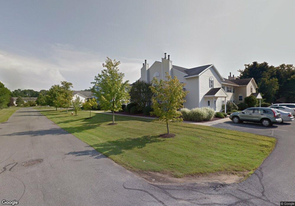 808 Cambridge Manor Dr, Schenectady, NY 12302 - photo 1