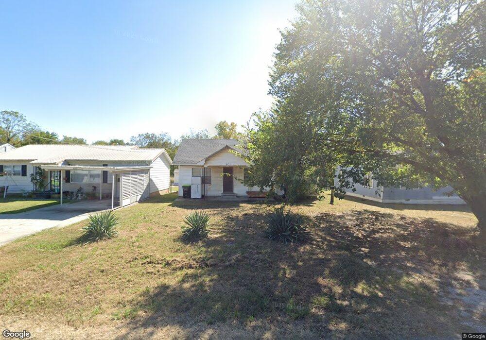 821 E Gardena St, Ada, OK 74820 - photo 1