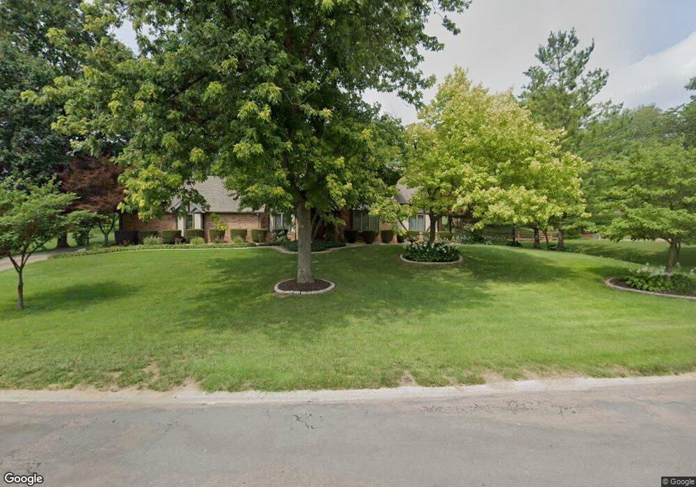 10 Valley View Dr, Collinsville, IL 62234 - photo 1