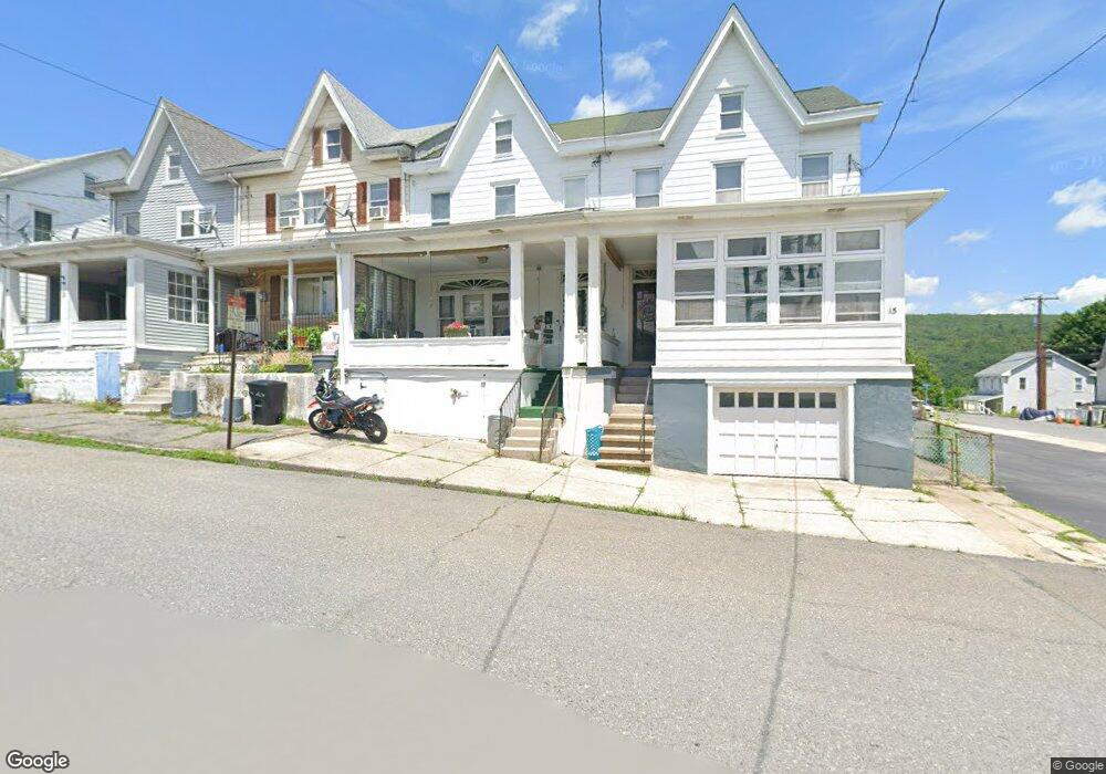 17 Lafayette St, Tamaqua, PA 18252 - photo 1