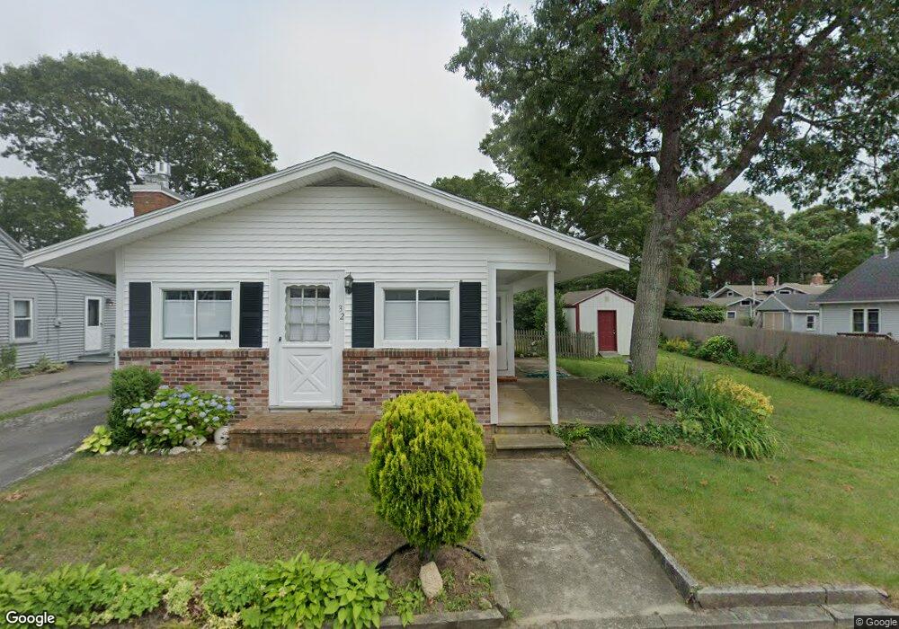 32 Bay St unit 1, Buzzards Bay, MA 02532 - photo 1