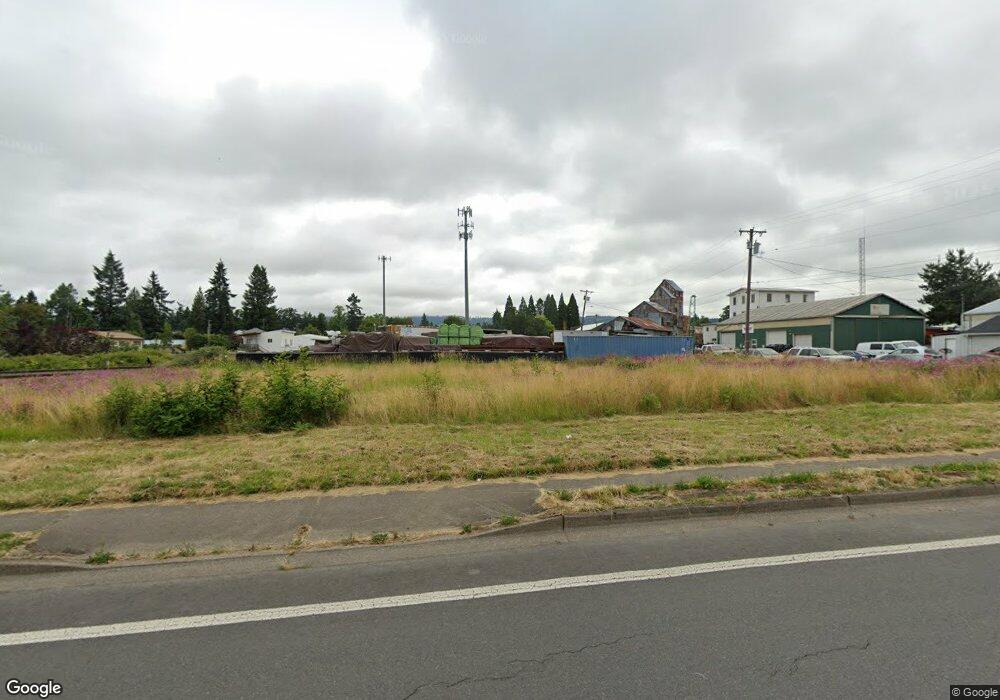 207 W Hancock St, Newberg, OR 97132 - photo 1