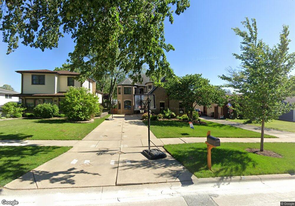 578 W Belden Ave, Elmhurst, IL 60126 - photo 1