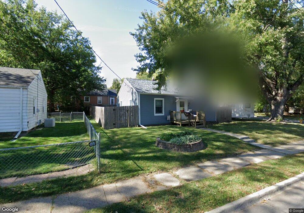 2820 27th St, Des Moines, IA 50310 - photo 1