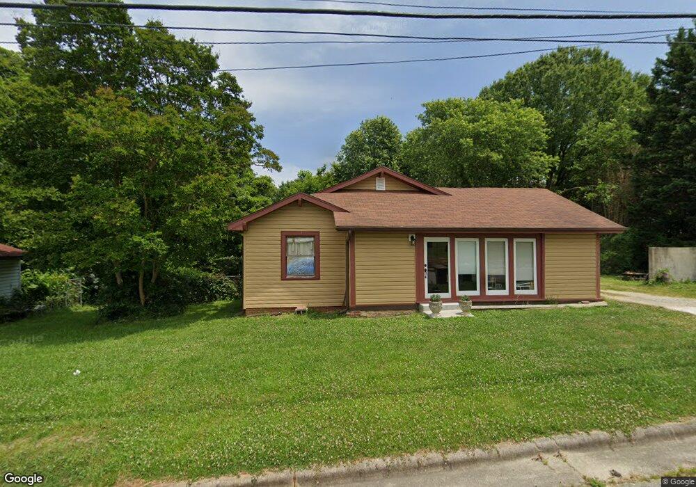 526 Forrest St, High Point, NC 27262 - photo 1