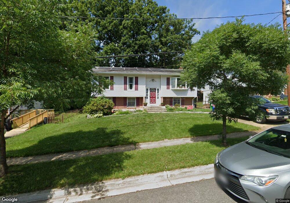 4306 Kinmount Rd, Lanham, MD 20706 - photo 1