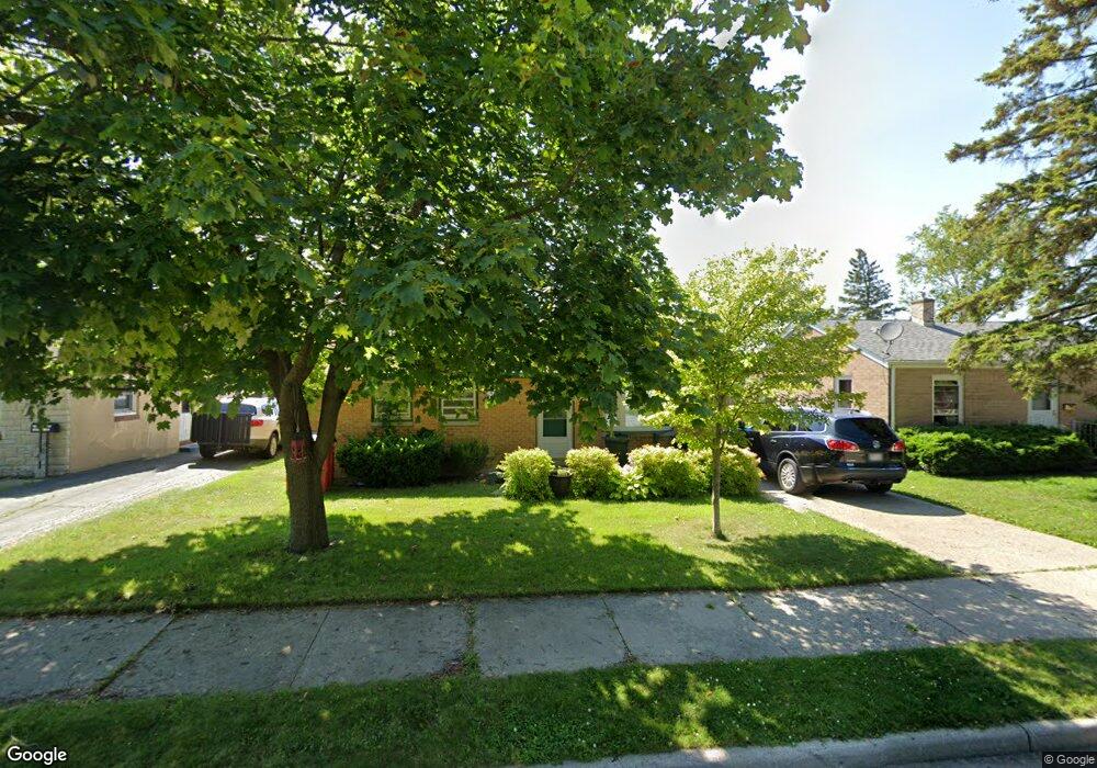 1324 S 32nd St, Manitowoc, WI 54220 - photo 1