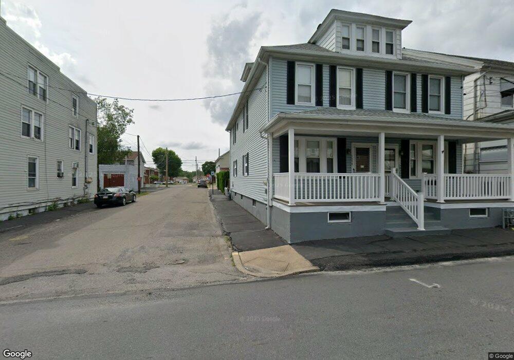 118 S Vine St, Hazleton, PA 18201 - photo 1