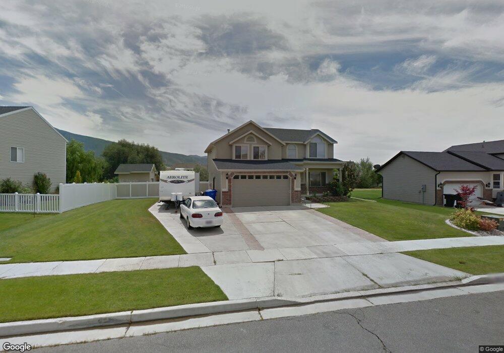 1851 Frontier Cir, Farmington, UT 84025 - photo 1