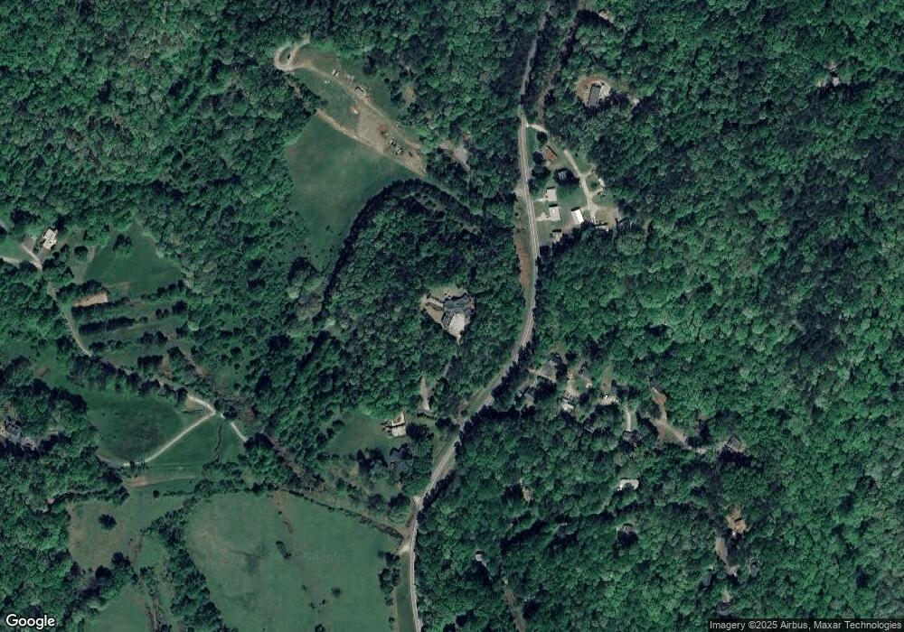 32 Oklahoma Ave W, Dahlonega, GA 30533 - photo 1