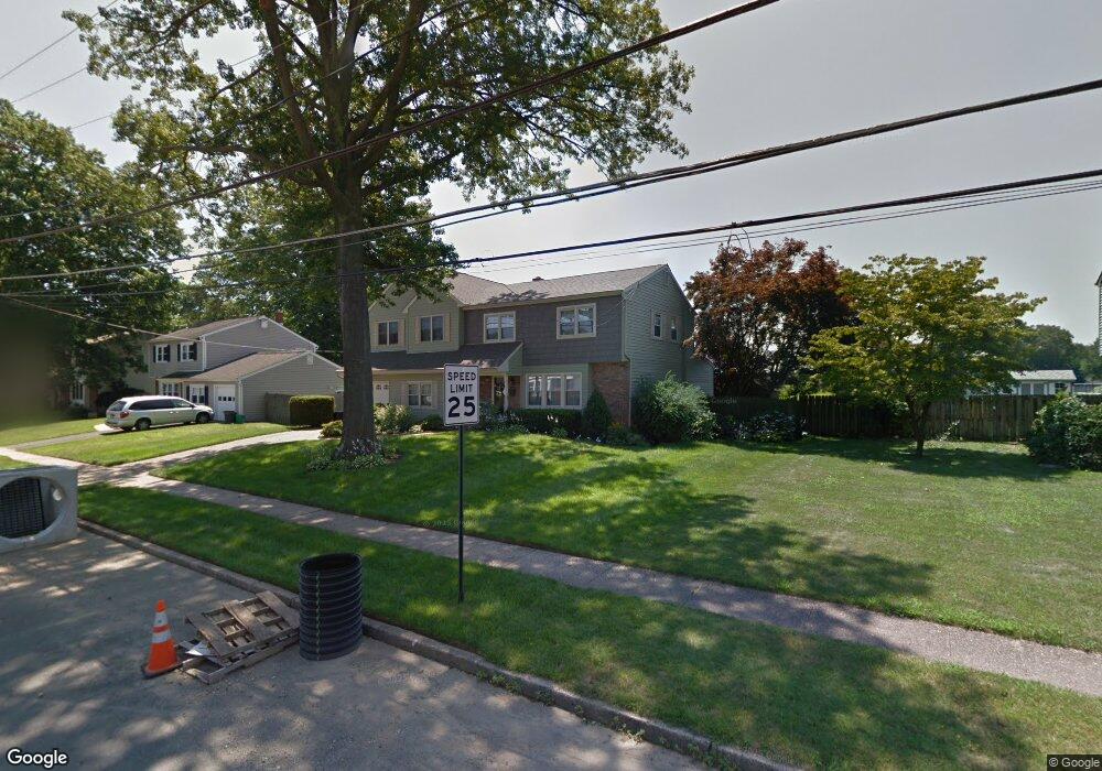 61 Winding Way W, Morrisville, PA 19067 - photo 1