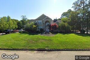 13 Horstead Ct, Yaphank, NY 11980
