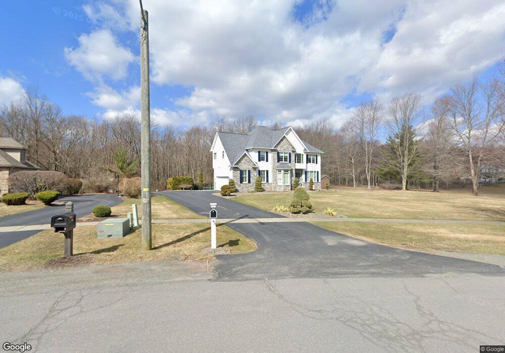 407 Autumn Dr, Moscow, PA 18444 - photo 1