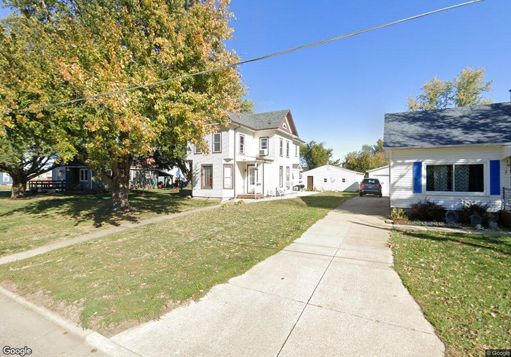 916 E 7th St N, Newton, IA 50208 - photo 1