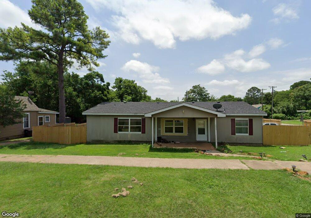 1030 W Munson St, Denison, TX 75020 - photo 1