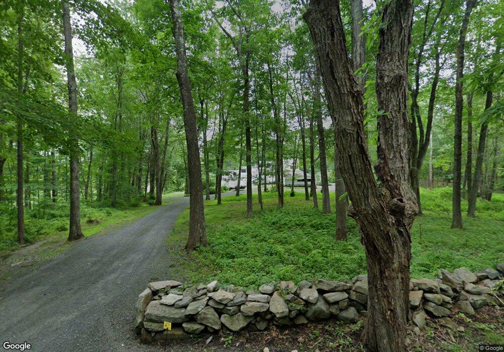 120 Topstone Rd, Redding, CT 06896 - photo 1