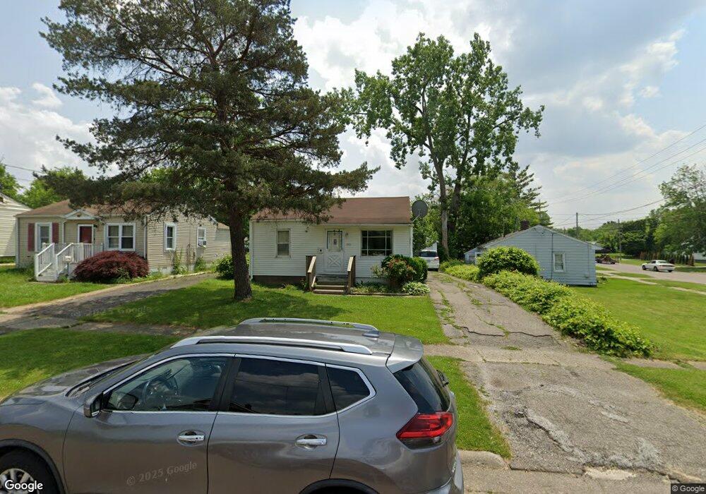 3931 Blackington Ave, Flint, MI 48532 - photo 1