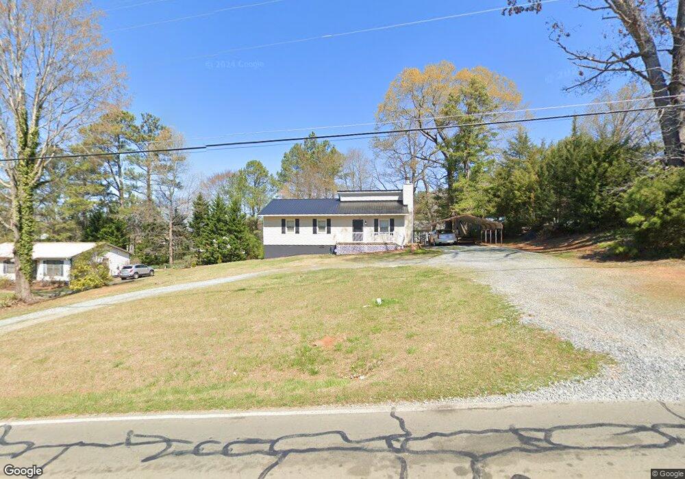 1812 N Chatham Ave, Siler City, NC 27344 - photo 1