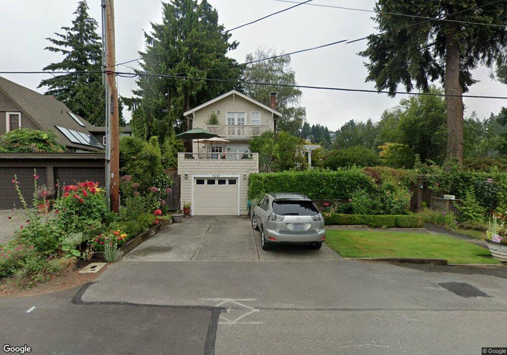 3040 60th Ave SE, Mercer Island, WA 98040 - photo 1