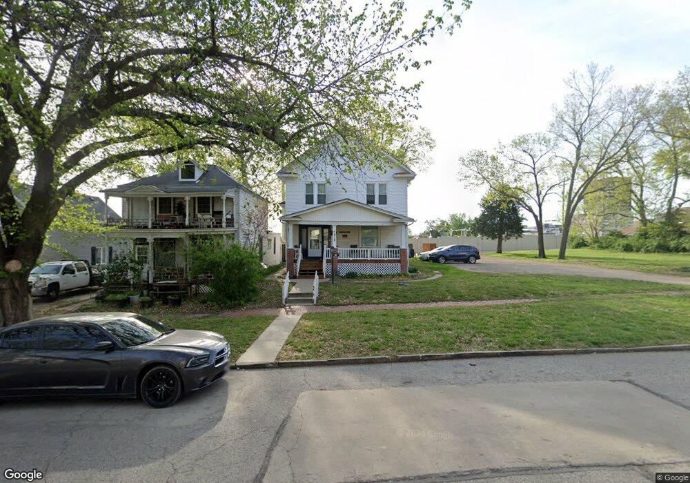 318 SW Harrison St, Topeka, KS 66603 - photo 1