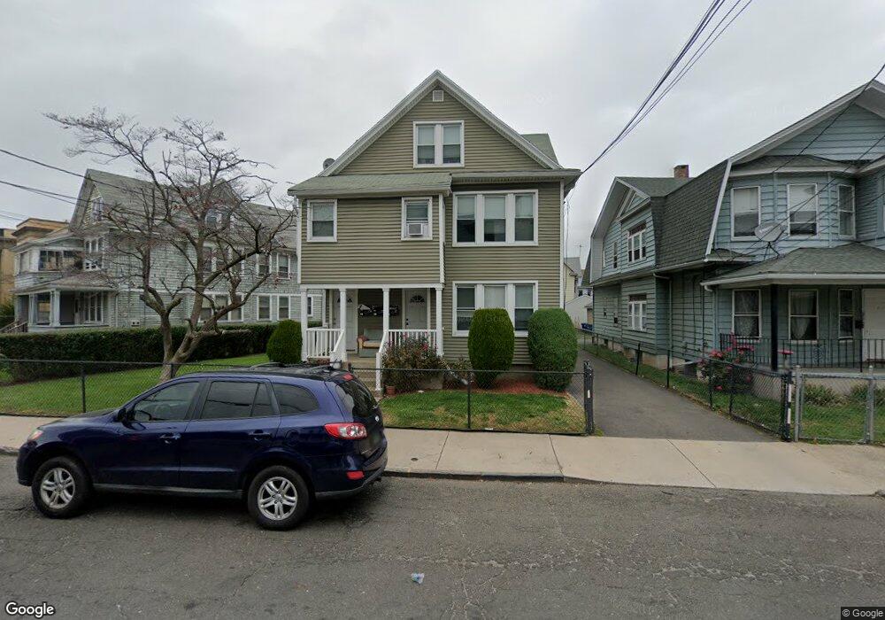 270 Wells St unit 272, Bridgeport, CT 06606 - photo 1