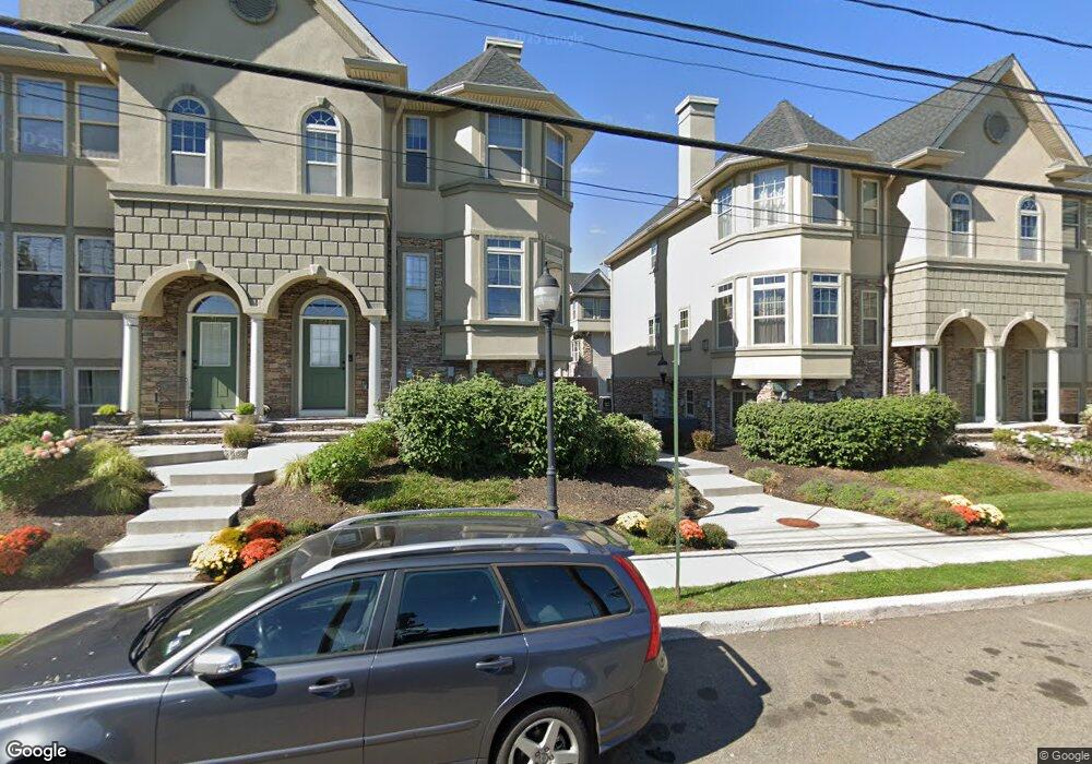 744 Green Ln, Union, NJ 07083 - photo 1