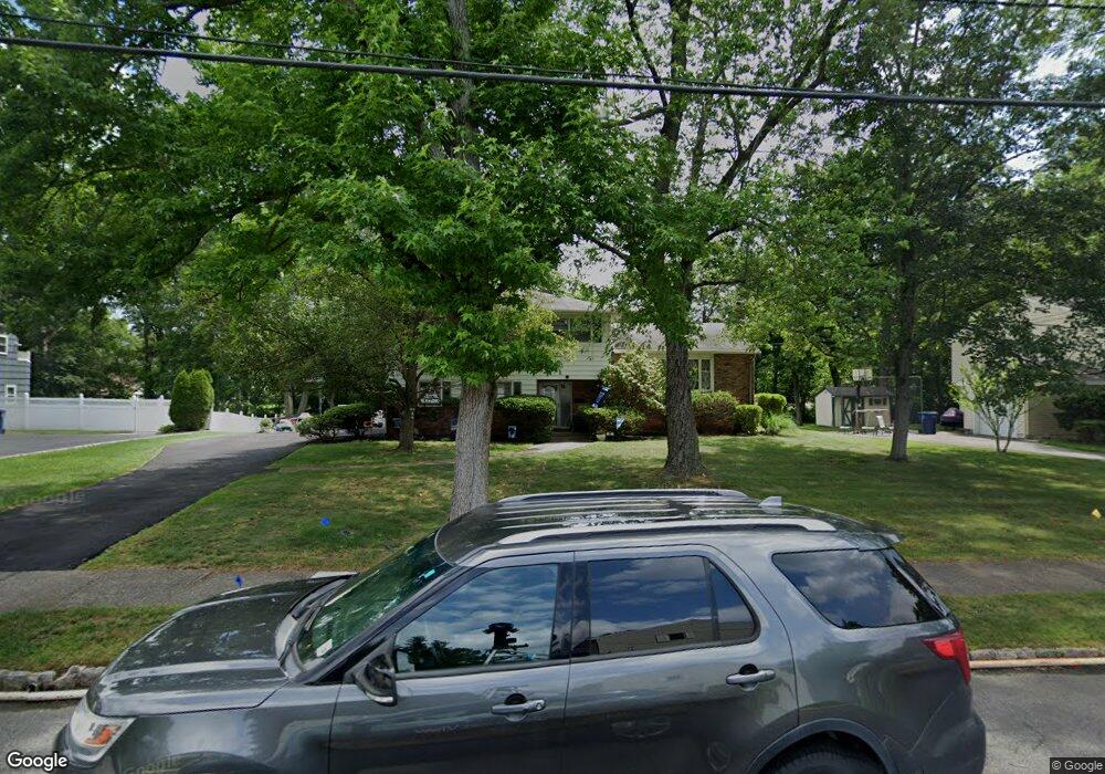 36 Wheatsheaf Rd, Clark, NJ 07066 - photo 1