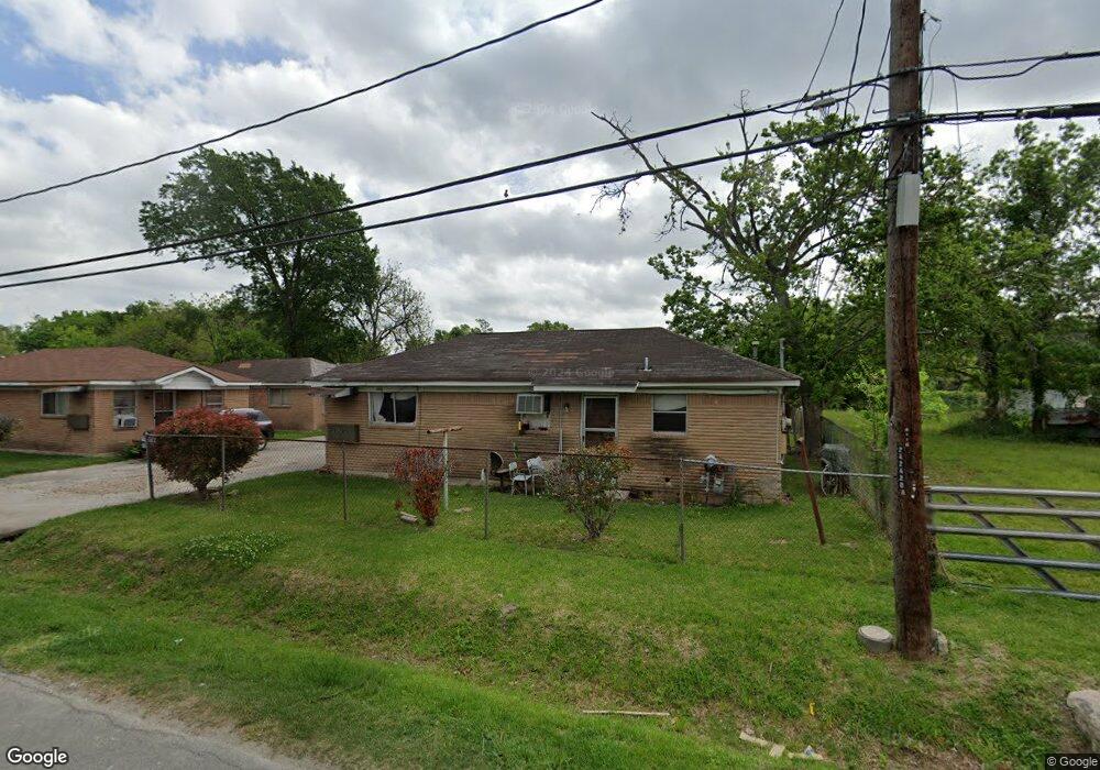 4116 Linn St unit B, Houston, TX 77026 - photo 1