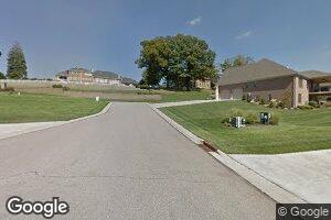 17 Eagles Cliff Dr, North Bend, OH 45052