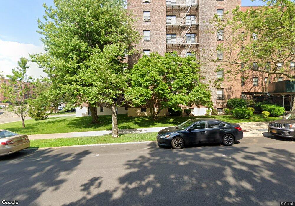 2619 141st St unit 5B, Flushing, NY 11354 - photo 1