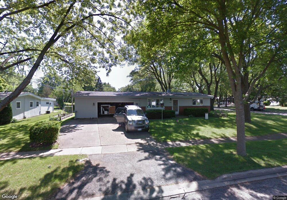 4006 Raven Ln, Rolling Meadows, IL 60008 - photo 1