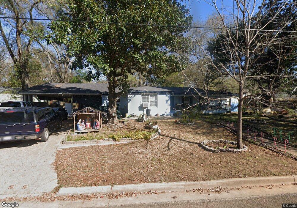 2422 Sunnybrook Dr, Tyler, TX 75701 - photo 1