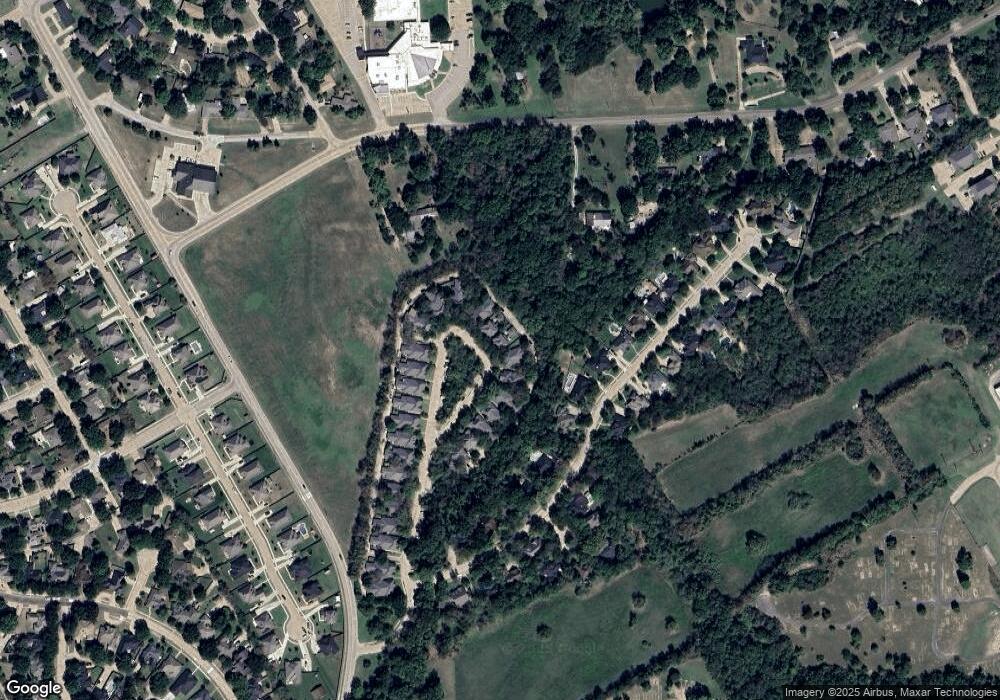 901 Oak Creek Ct, Ennis, TX 75119 - photo 1