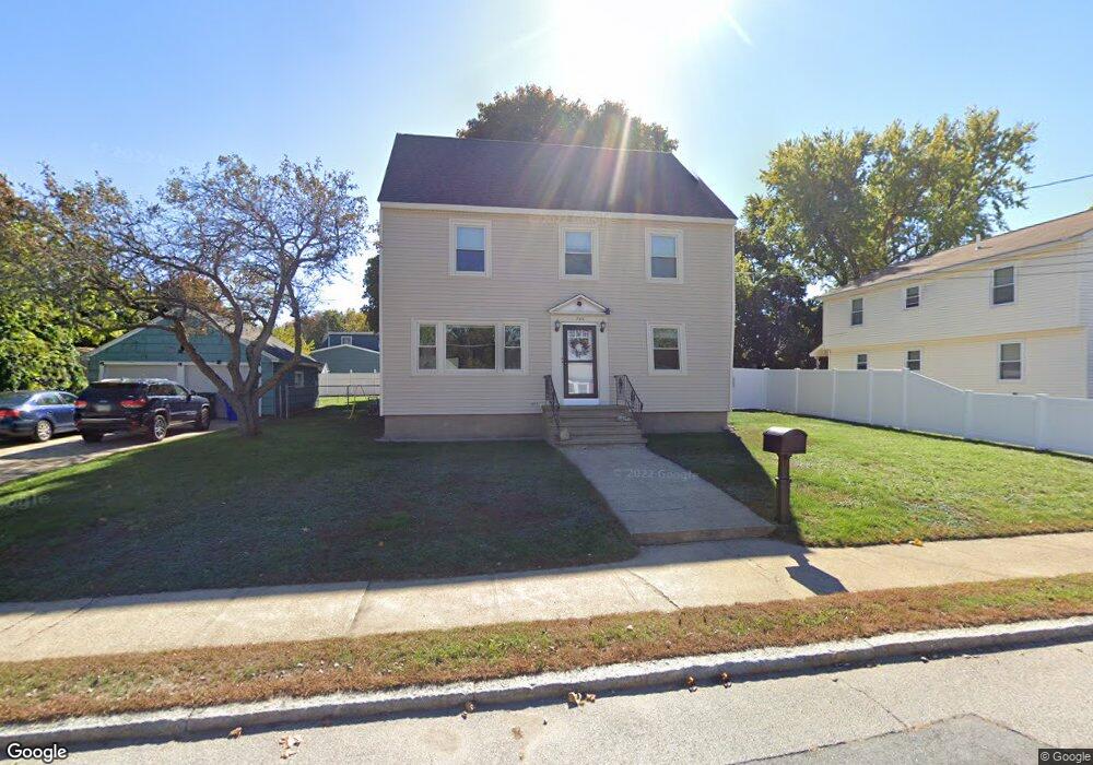 749 Dix St, Manchester, NH 03103 - photo 1