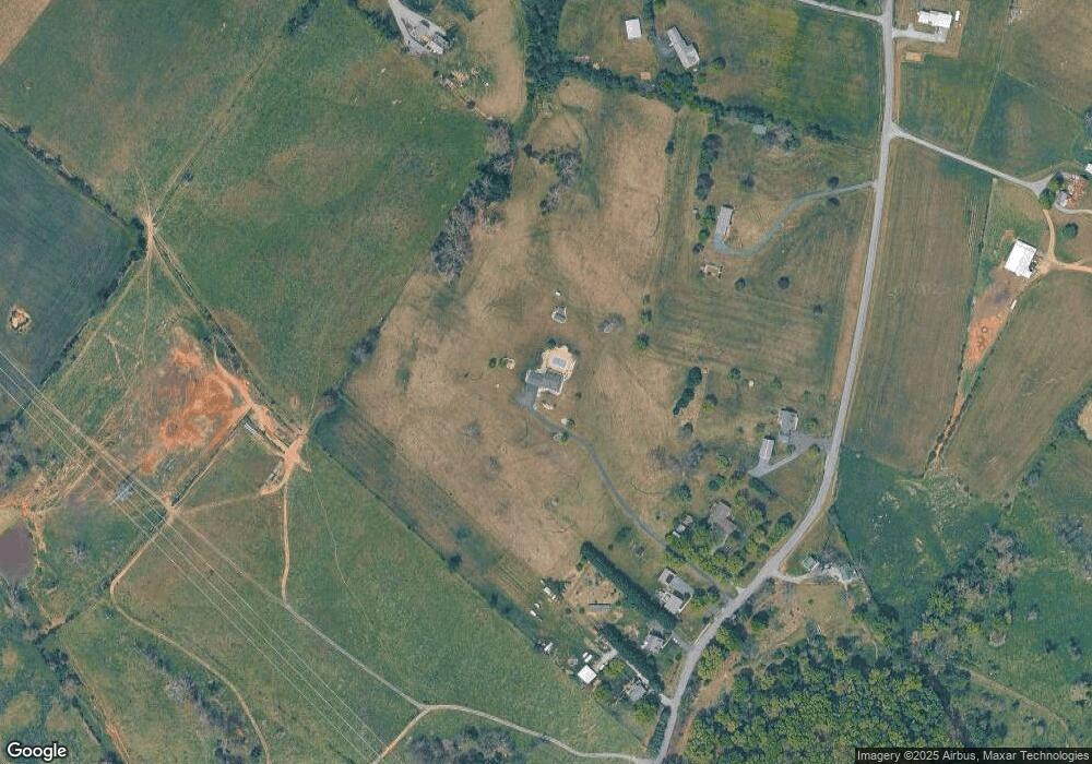 250 Coleytown Rd, Waynesboro, VA 22980 - photo 1