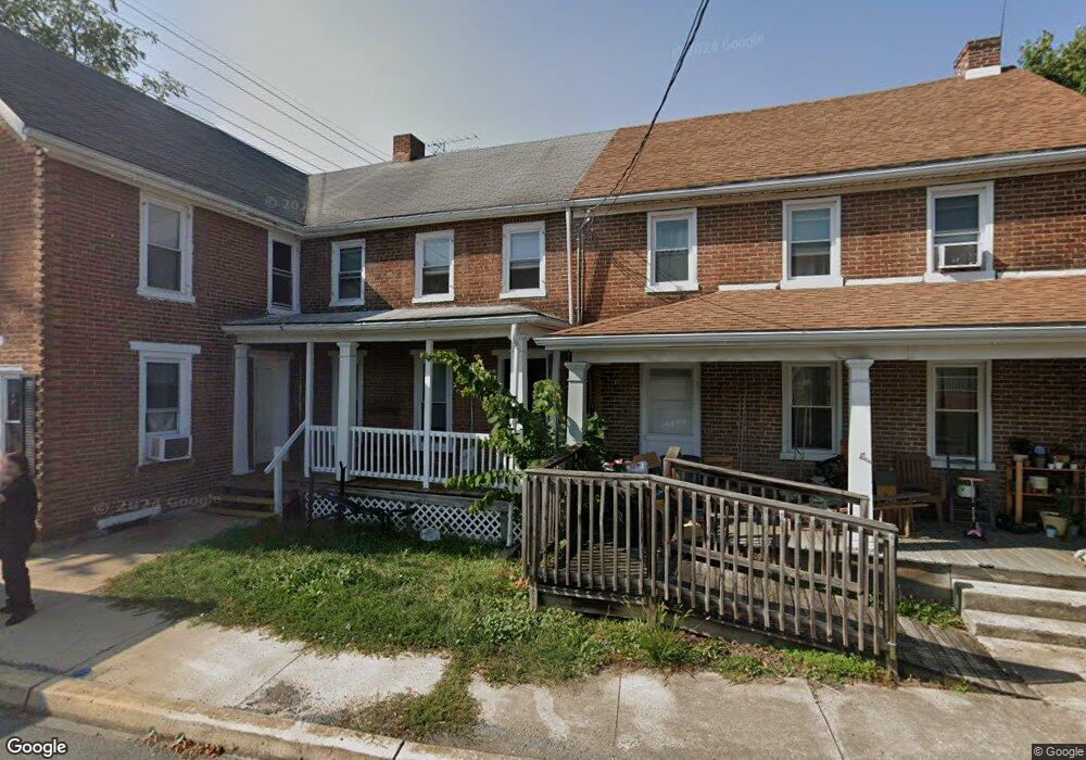 121 Oregon St, Mercersburg, PA 17236 - photo 1