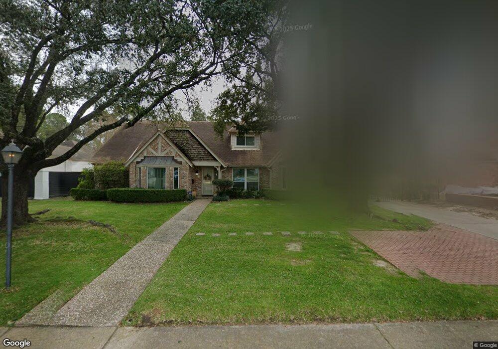 10119 Briar Forest Dr, Houston, TX 77042 - photo 1