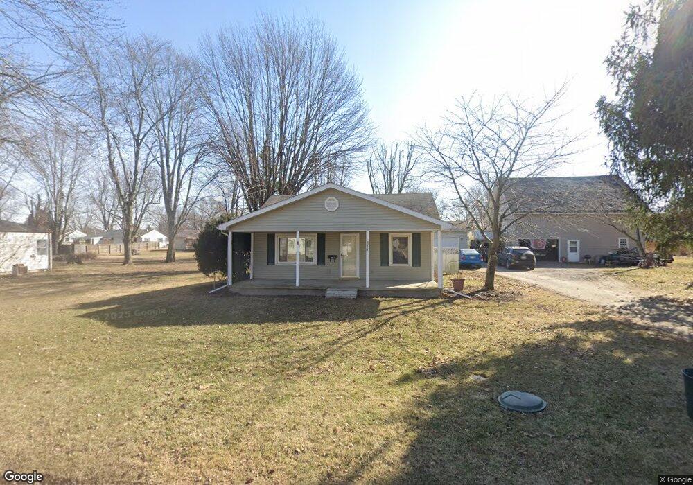 504 N Simon St, Ada, OH 45810 - photo 1