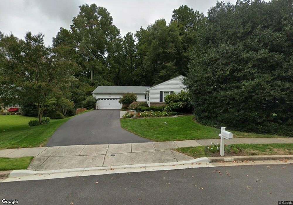 1858 Neumann Way, Crofton, MD 21114 - photo 1