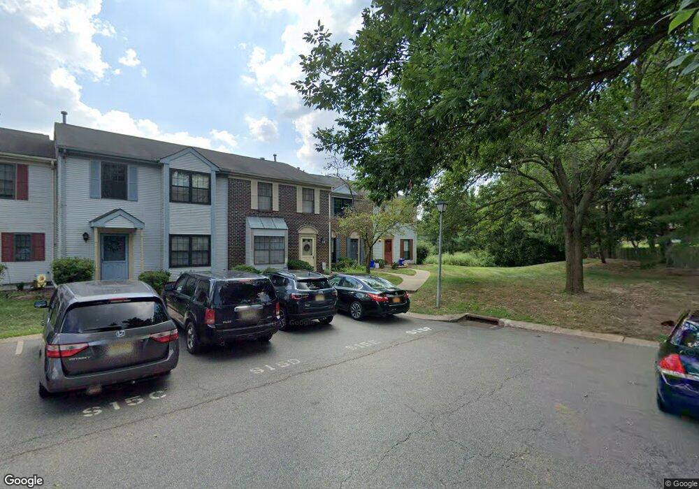 178 Chippenham Ct, Piscataway, NJ 08854 - photo 1